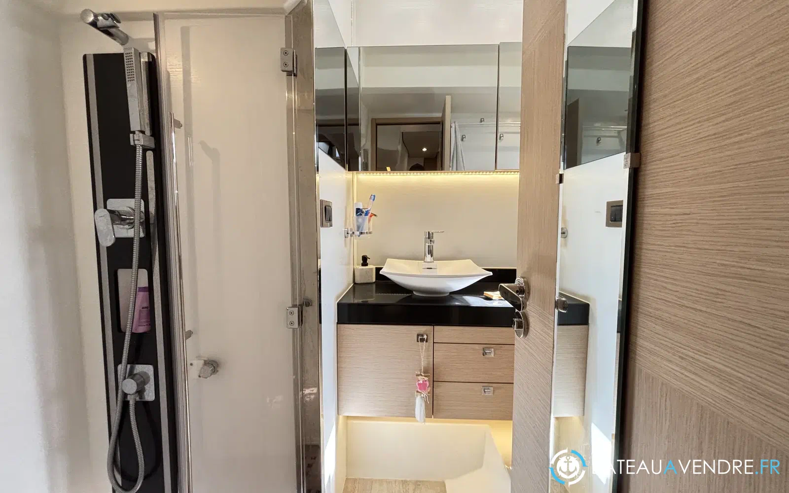 slider 27 Prestige Yachts 500 Fly