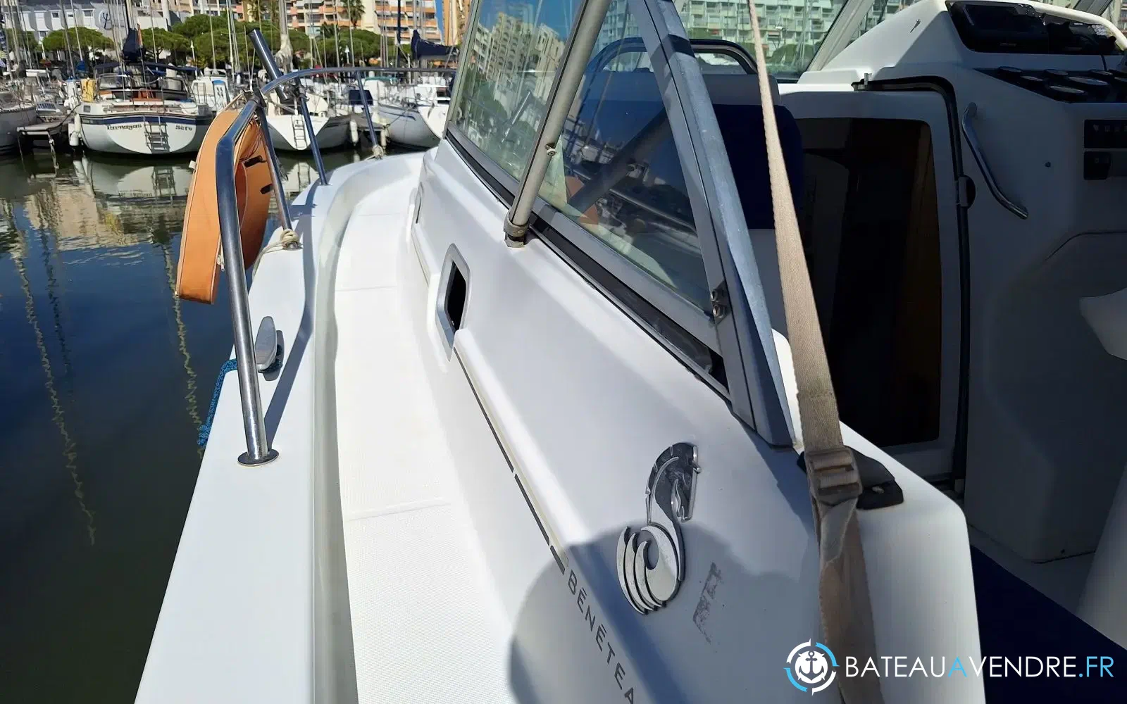 slider 10 Beneteau Ombrine 800