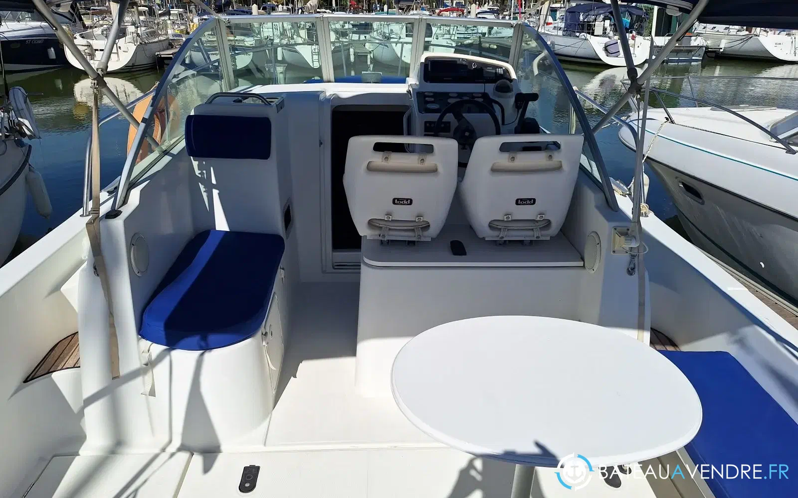 slider 7 Beneteau Ombrine 800