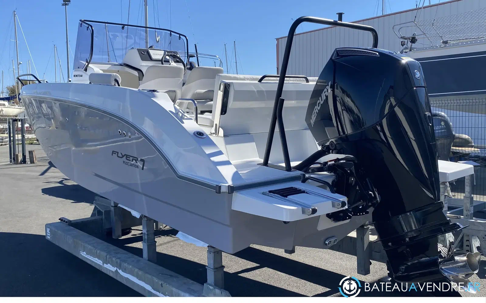 slider 2 Beneteau Flyer 7 SPACEdeck