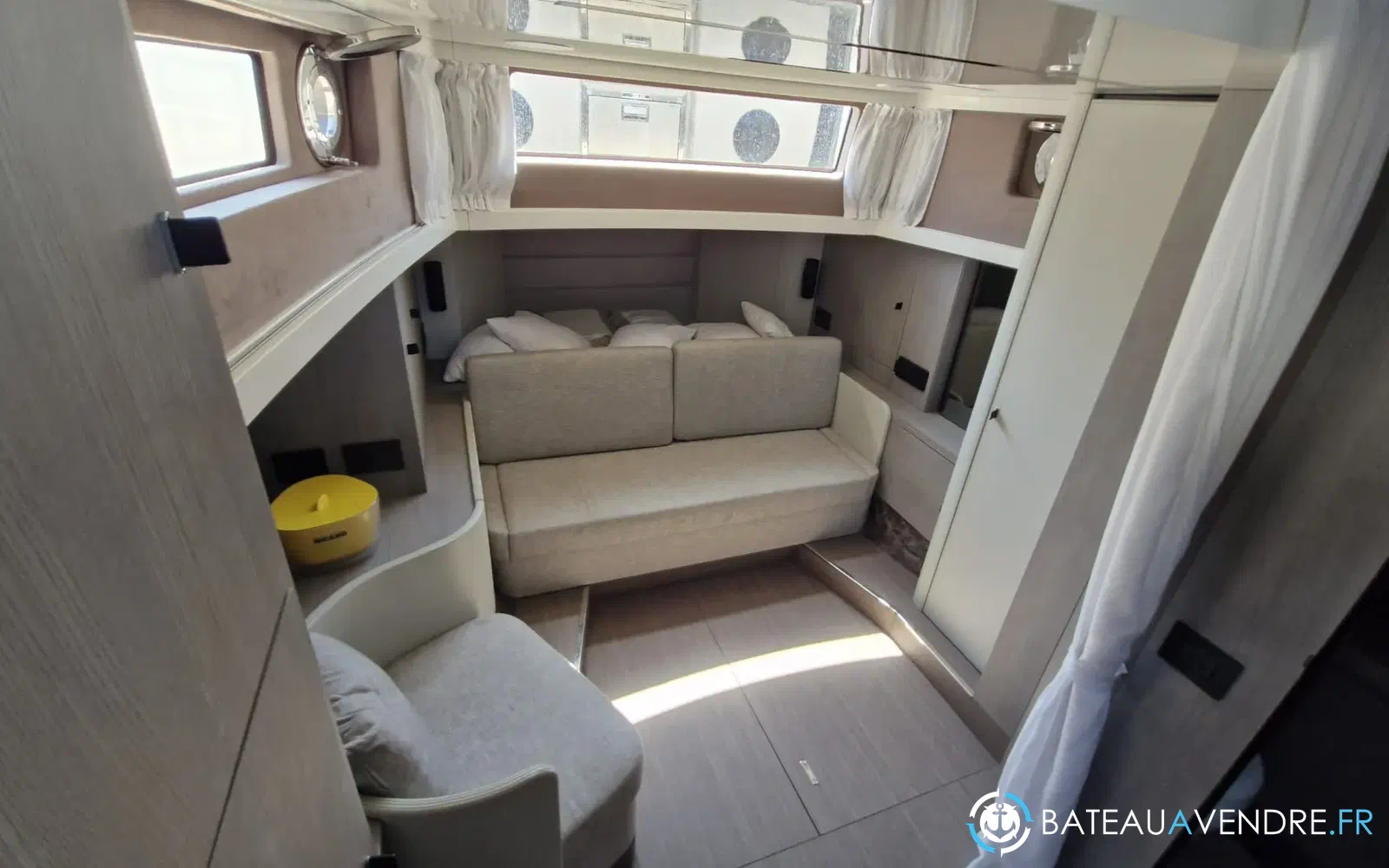 slider 13 Cranchi A46 Luxury Tender