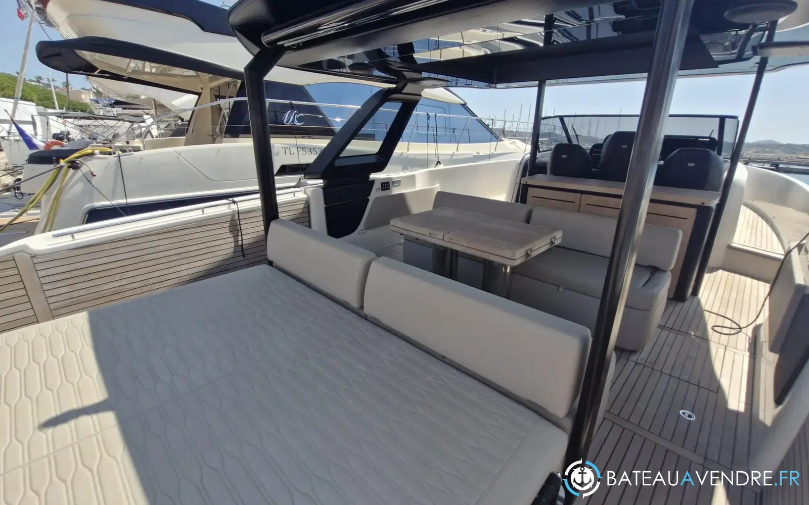 slider 21 Cranchi A46 Luxury Tender