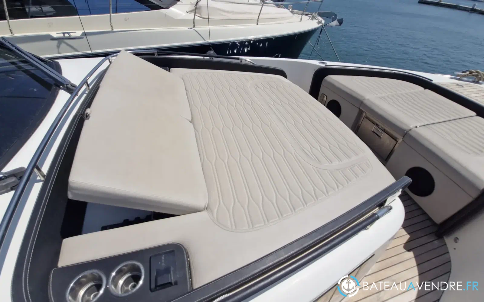 slider 7 Cranchi A46 Luxury Tender
