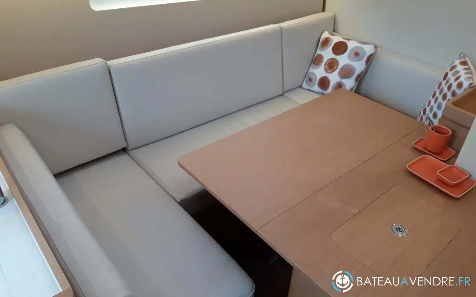 slider 14 Jeanneau Sun Odyssey 380