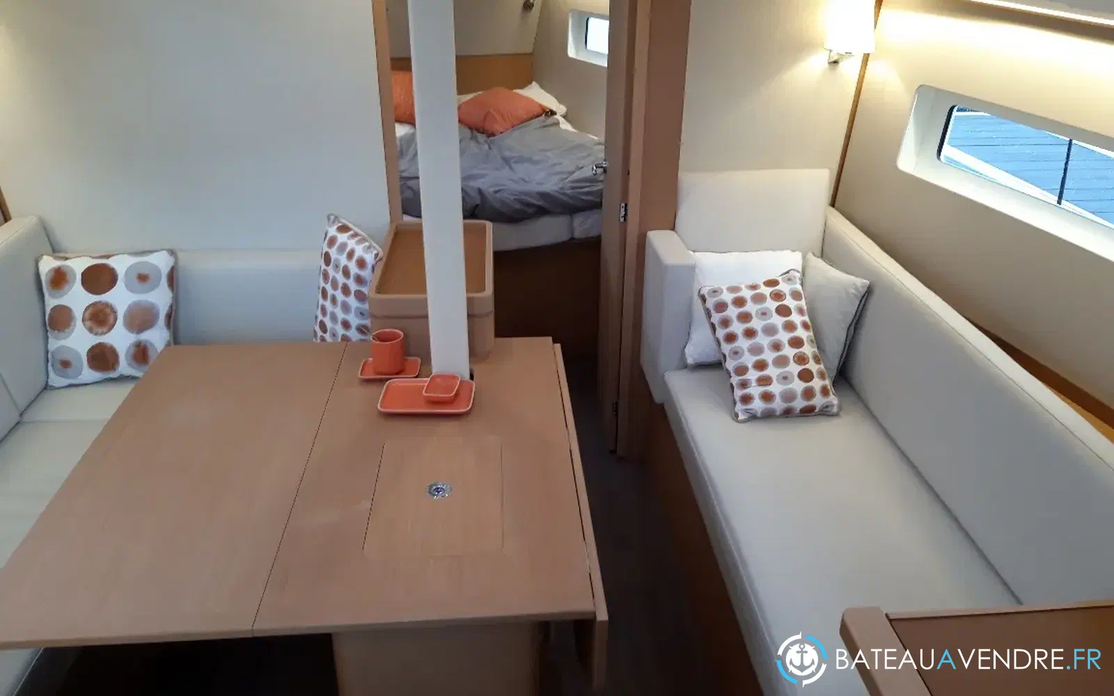 slider 19 Jeanneau Sun Odyssey 380