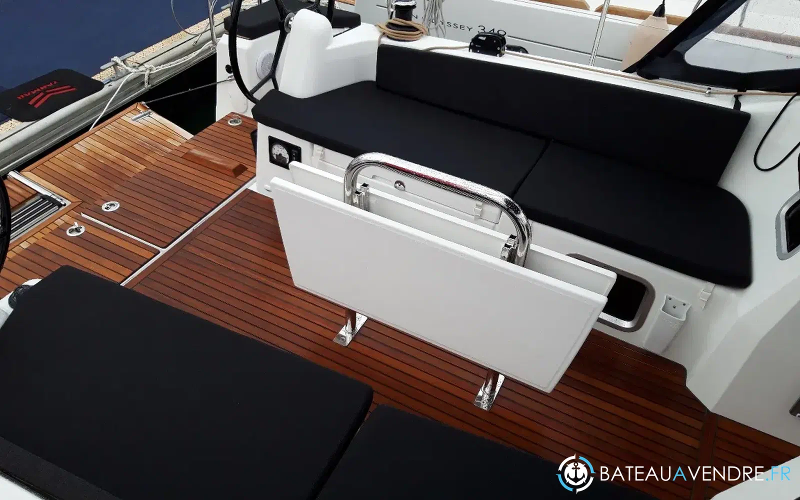 slider 7 Jeanneau Sun Odyssey 380