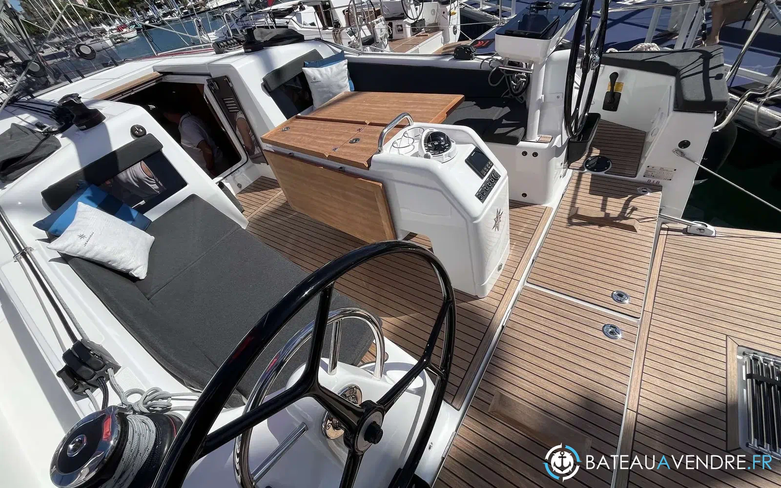 slider 2 Jeanneau Sun Odyssey 415