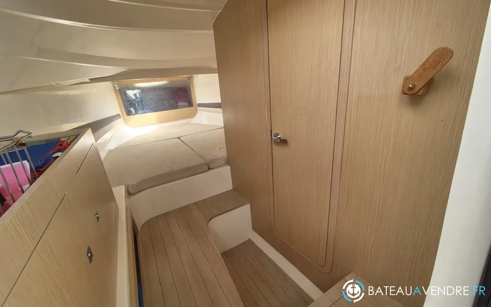slider 17 Nuova Jolly Prince 35 Sport Cabin