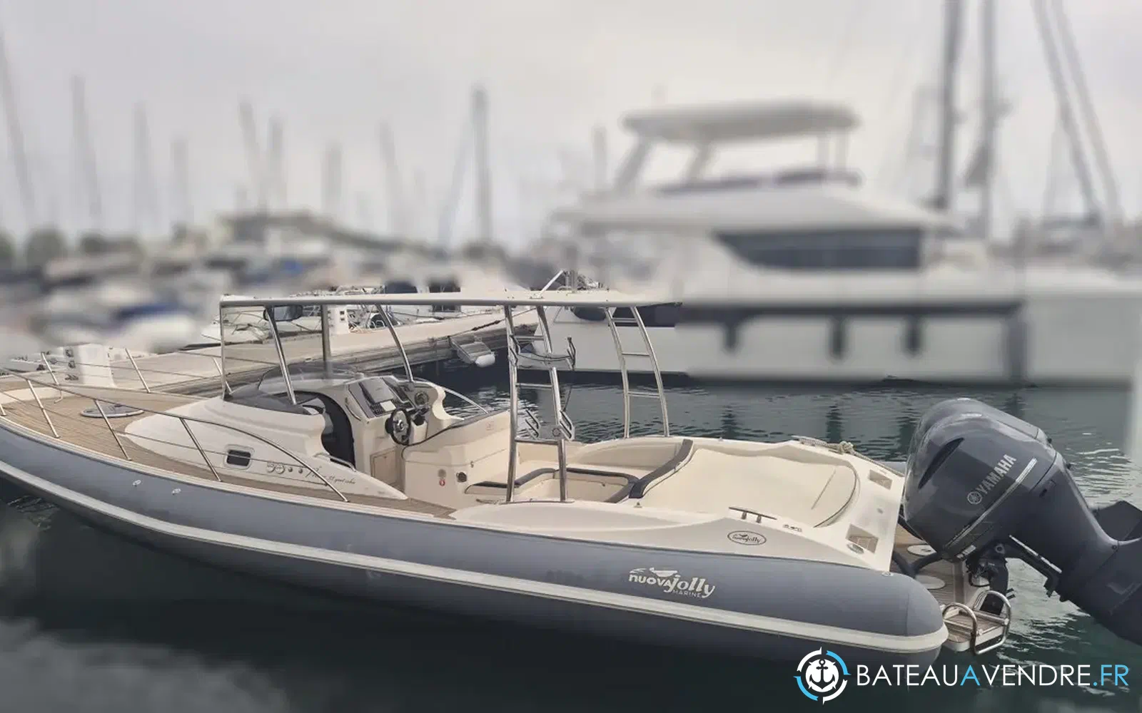 slider 1 Nuova Jolly Prince 35 Sport Cabin