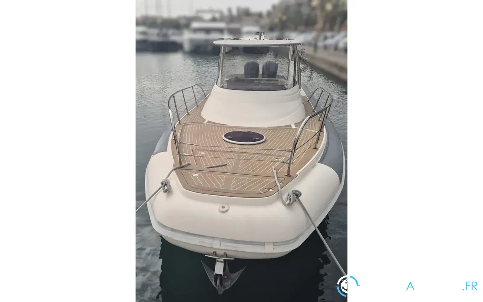 slider 2 Nuova Jolly Prince 35 Sport Cabin