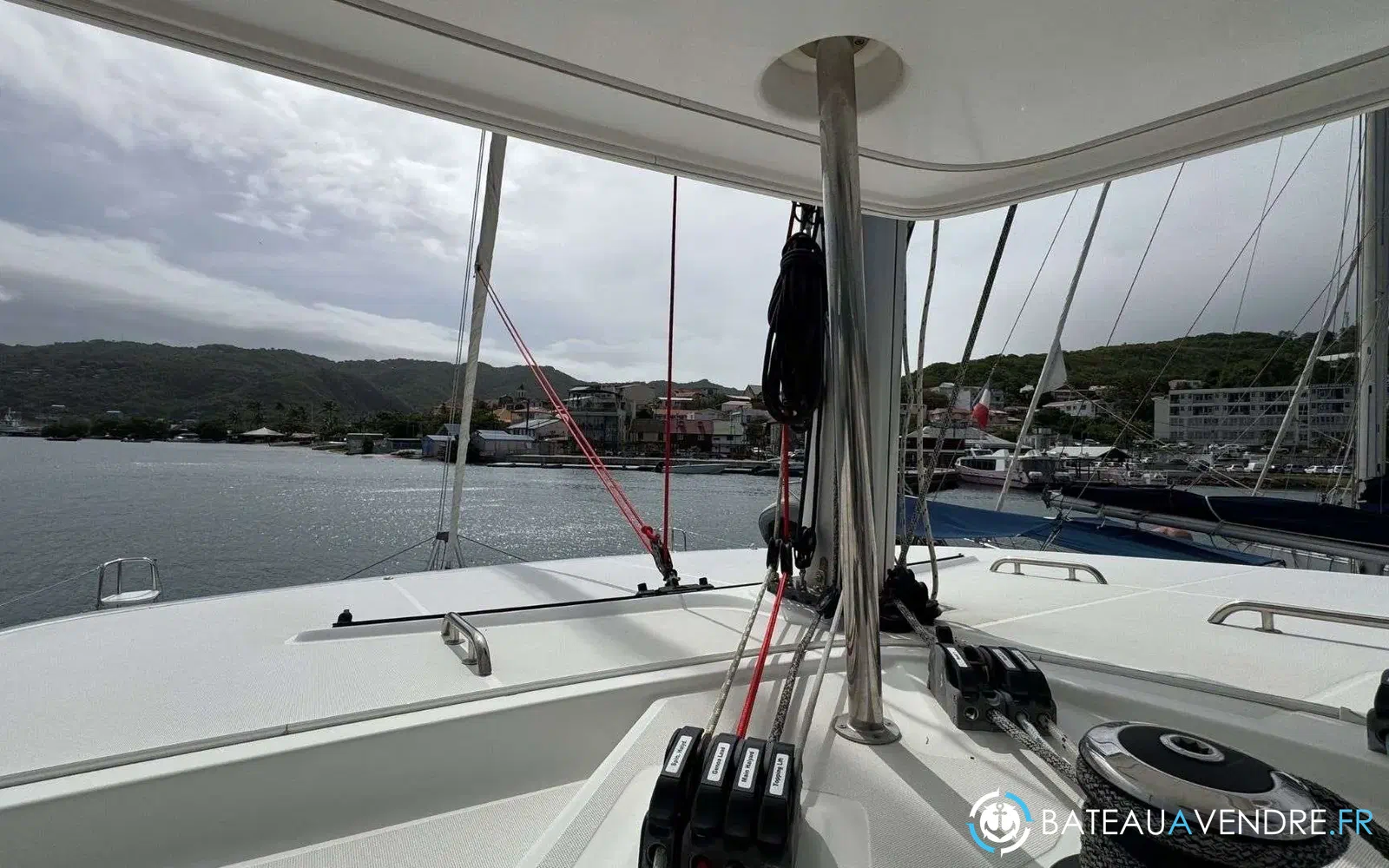 slider 15 Lagoon 42