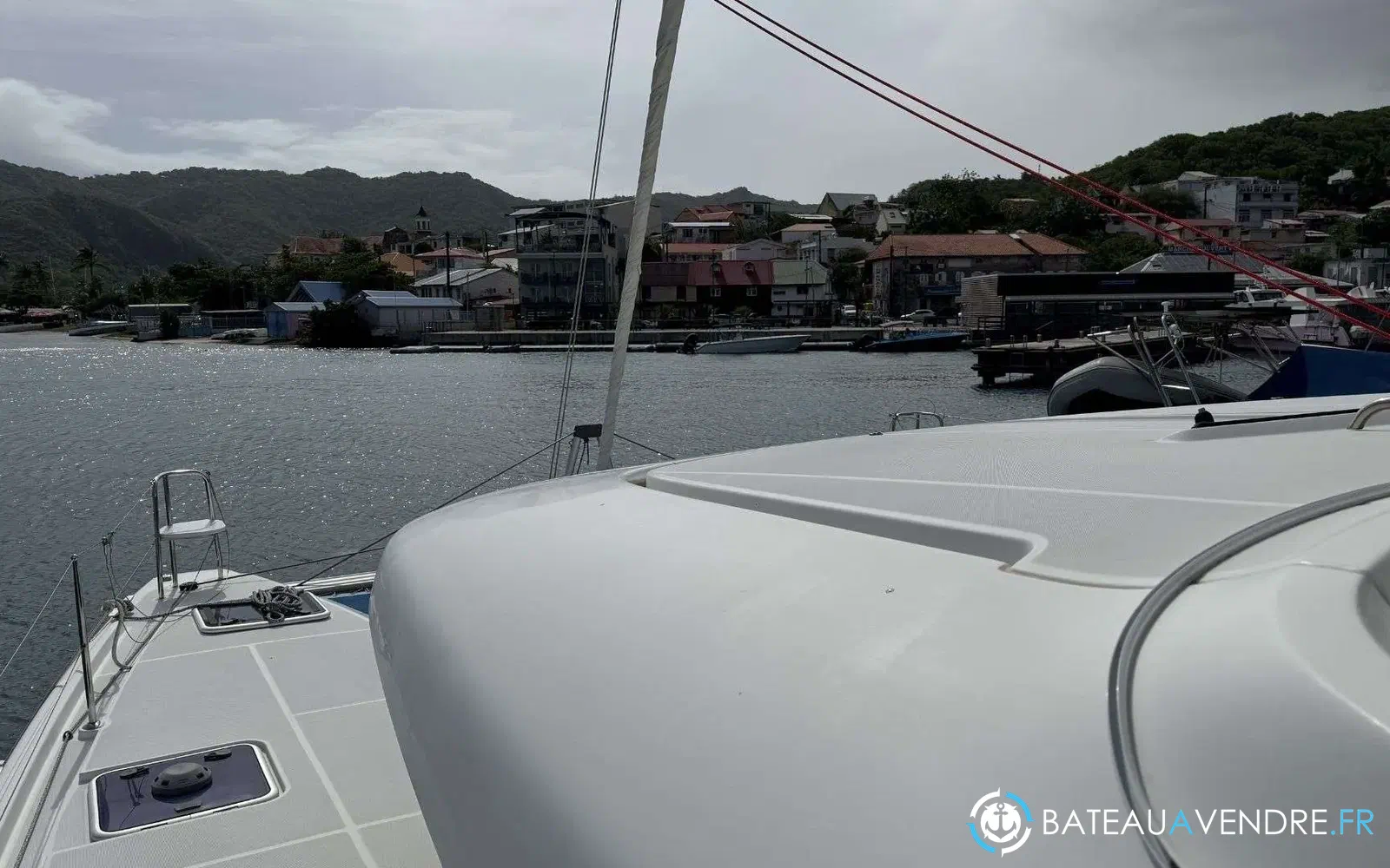 slider 18 Lagoon 42