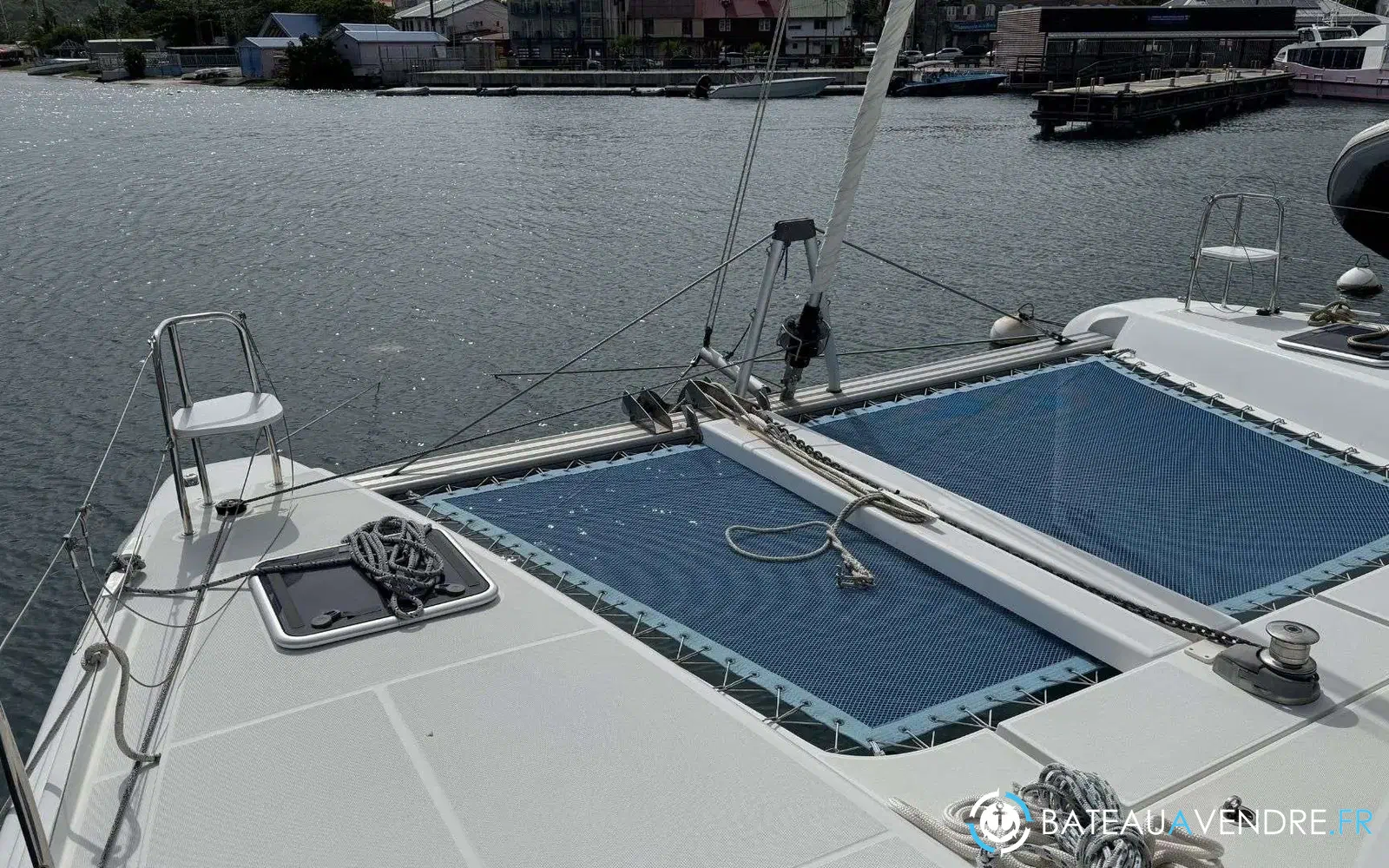 slider 19 Lagoon 42