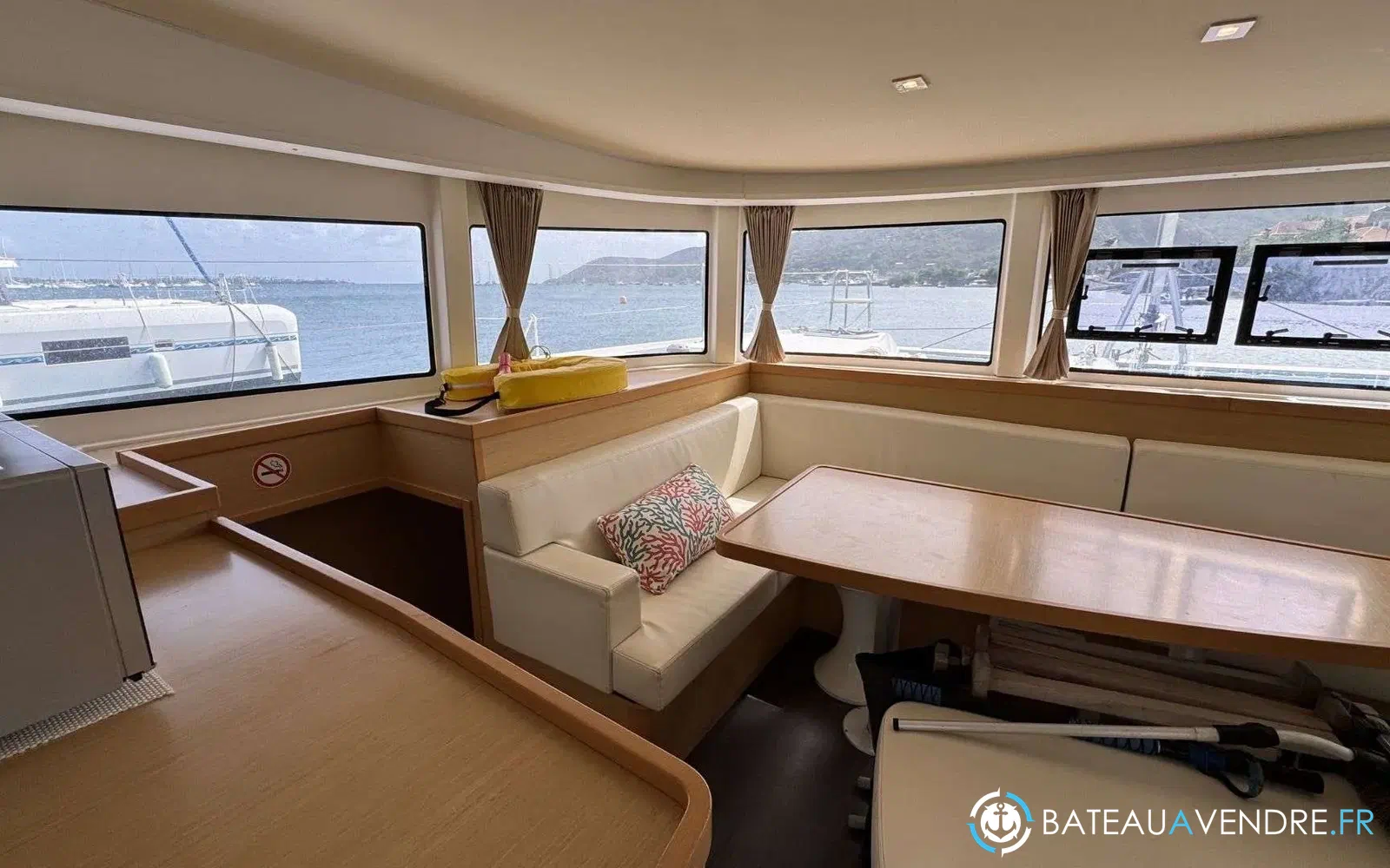 slider 26 Lagoon 42