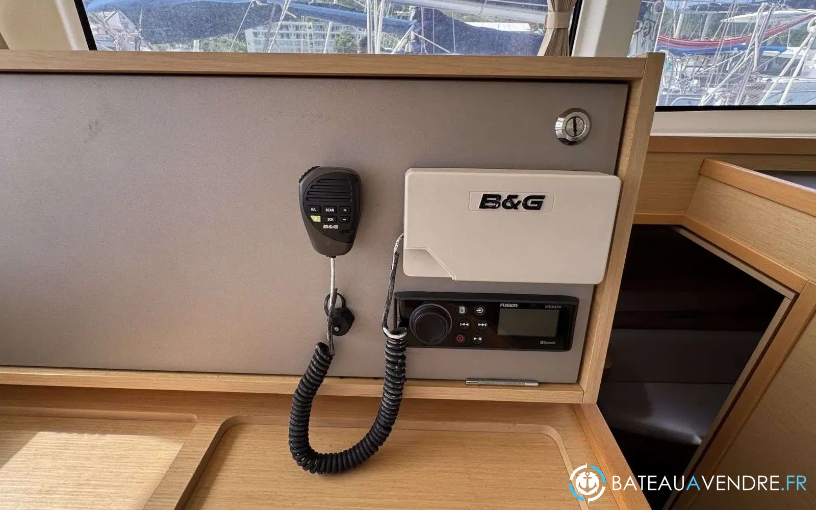 slider 30 Lagoon 42