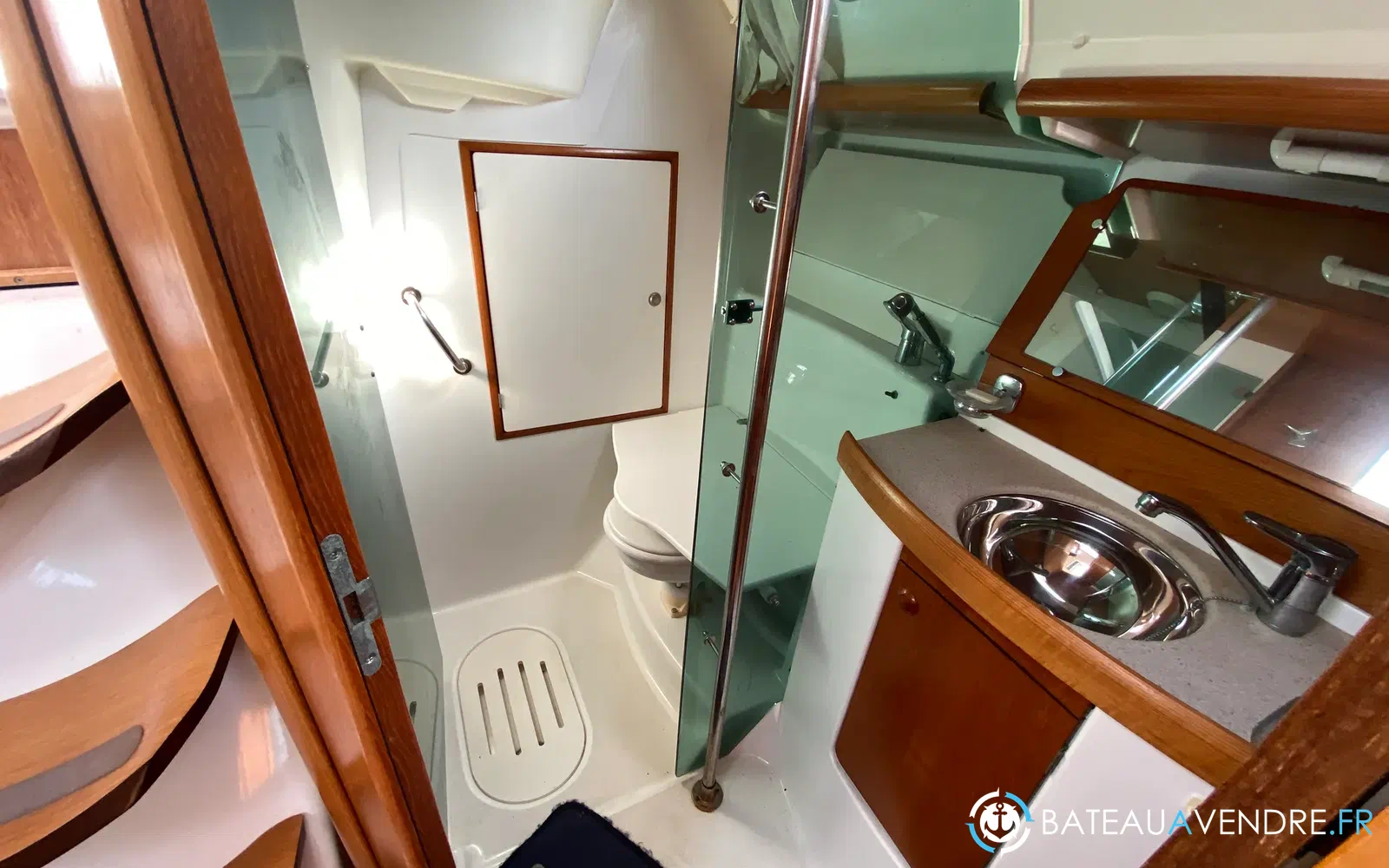 slider 8 Jeanneau Sun Odyssey 35