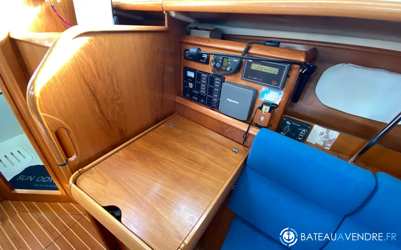 slider 3 Jeanneau Sun Odyssey 35