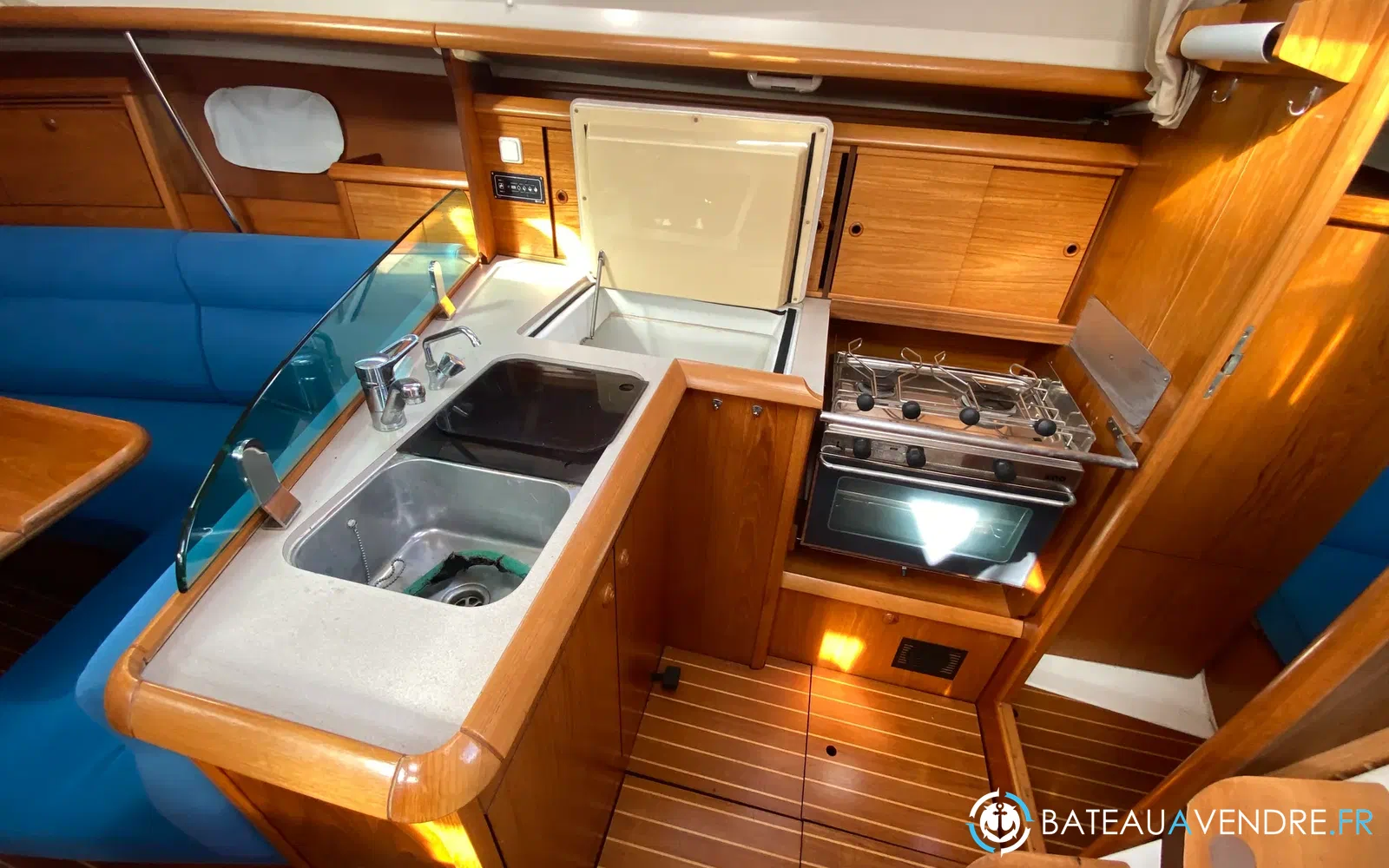 slider 7 Jeanneau Sun Odyssey 35
