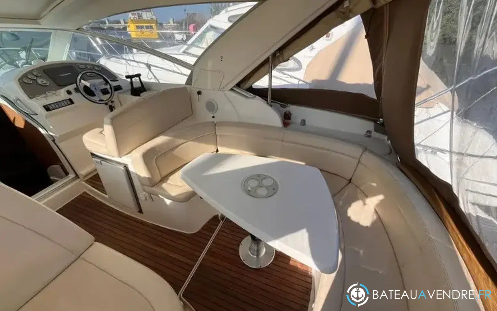 slider 8 Jeanneau Prestige 30 S