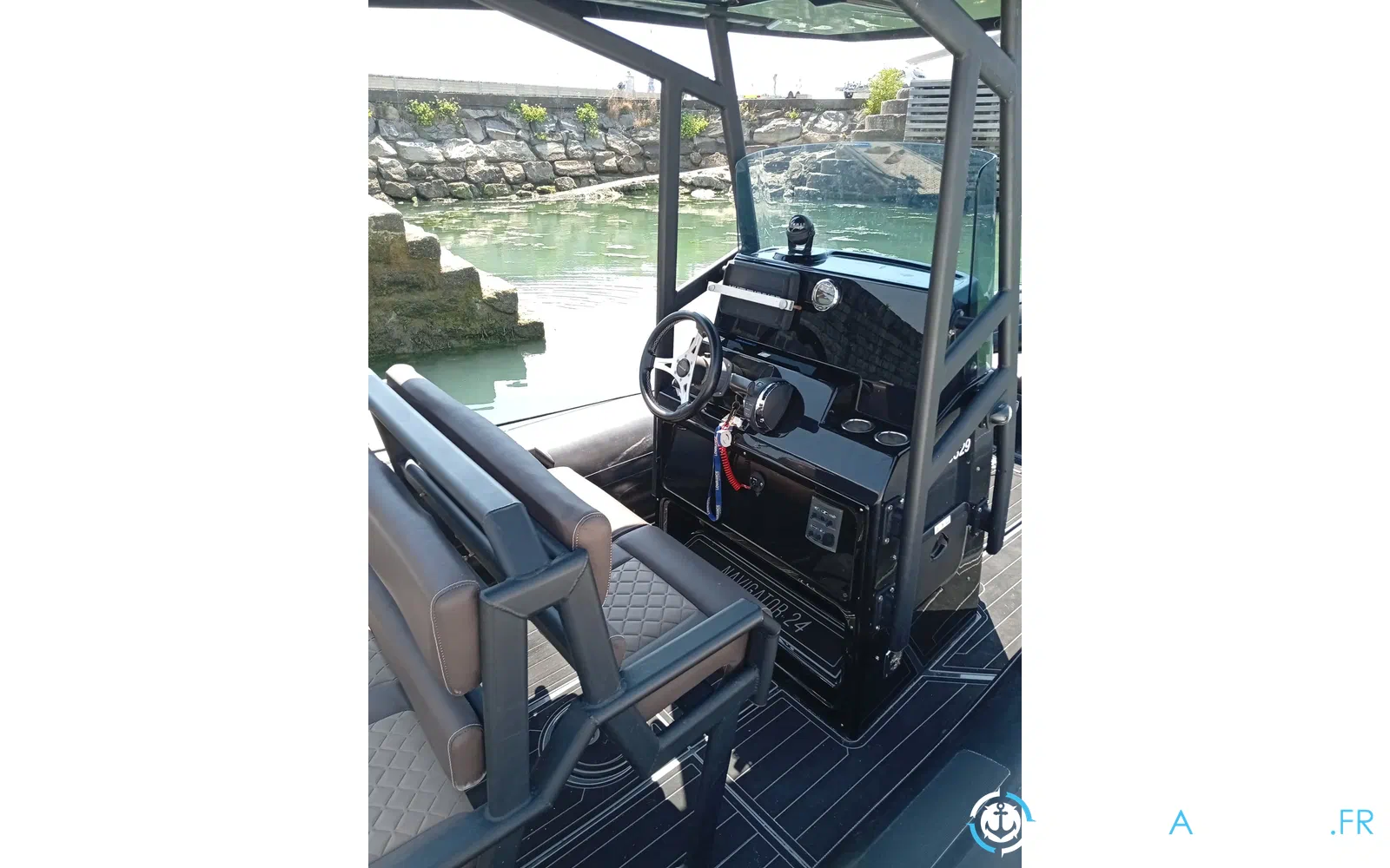slider 6 Brig Navigator 24
