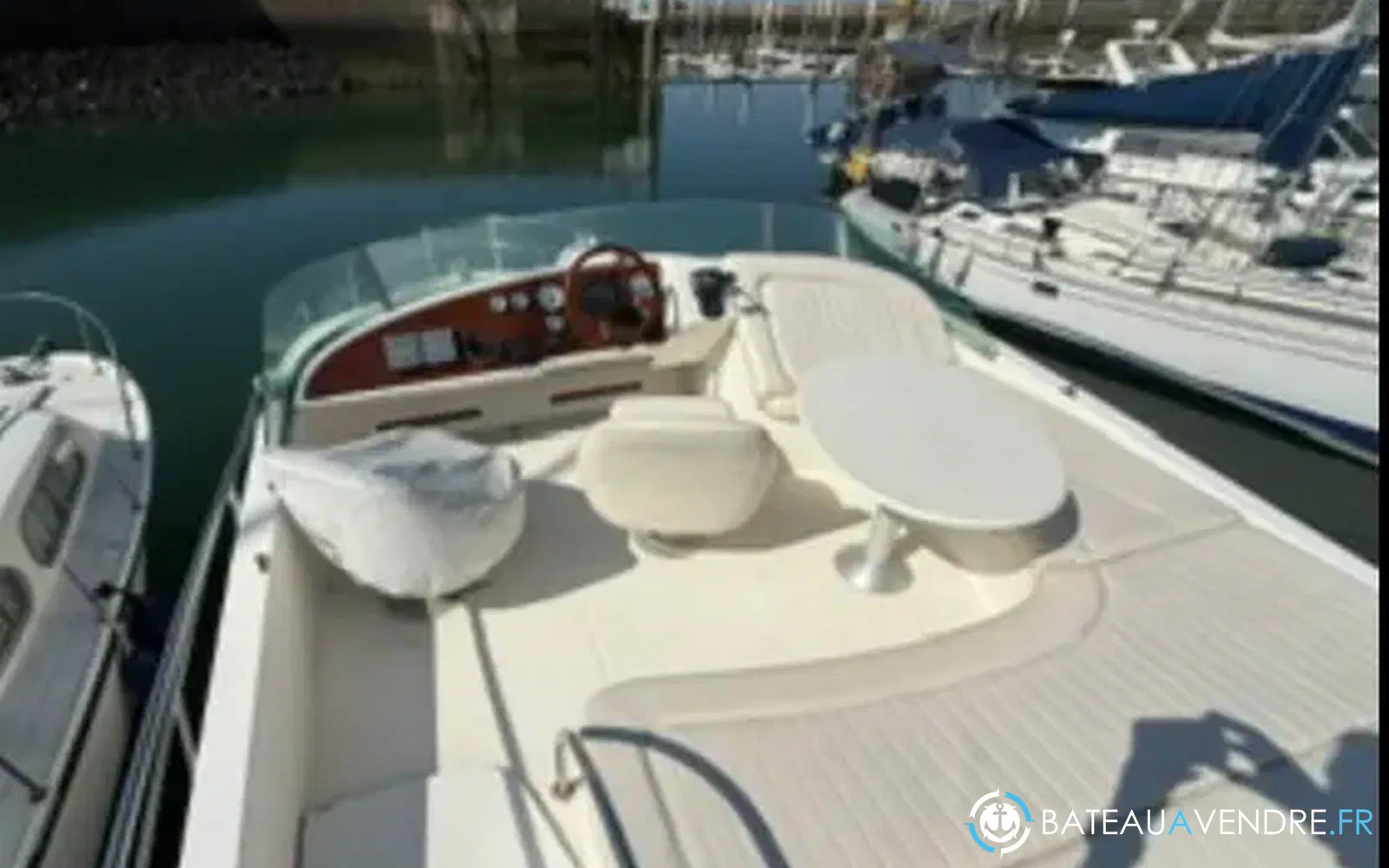 slider 18 Jeanneau Prestige 36 Fly