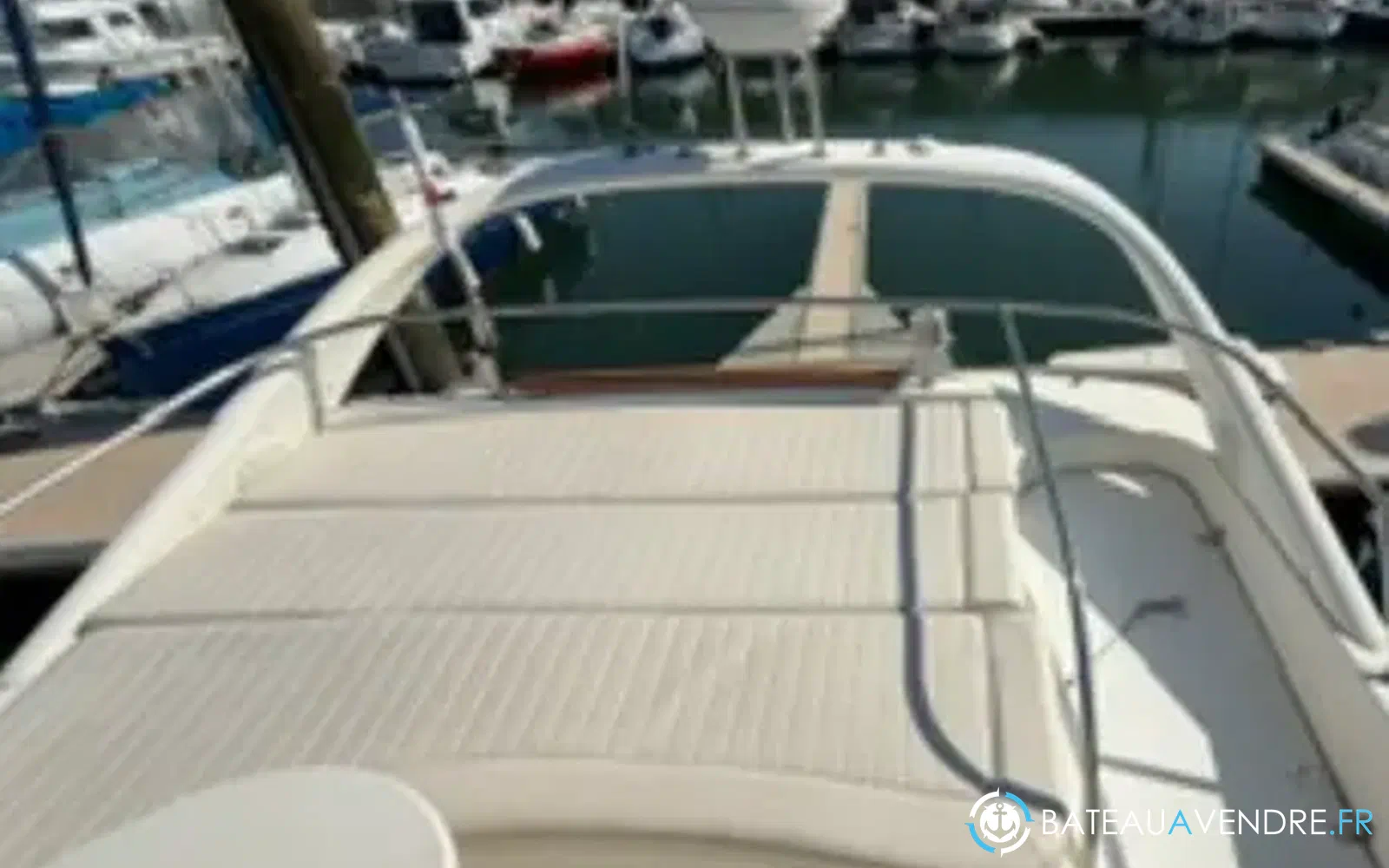 slider 19 Jeanneau Prestige 36 Fly
