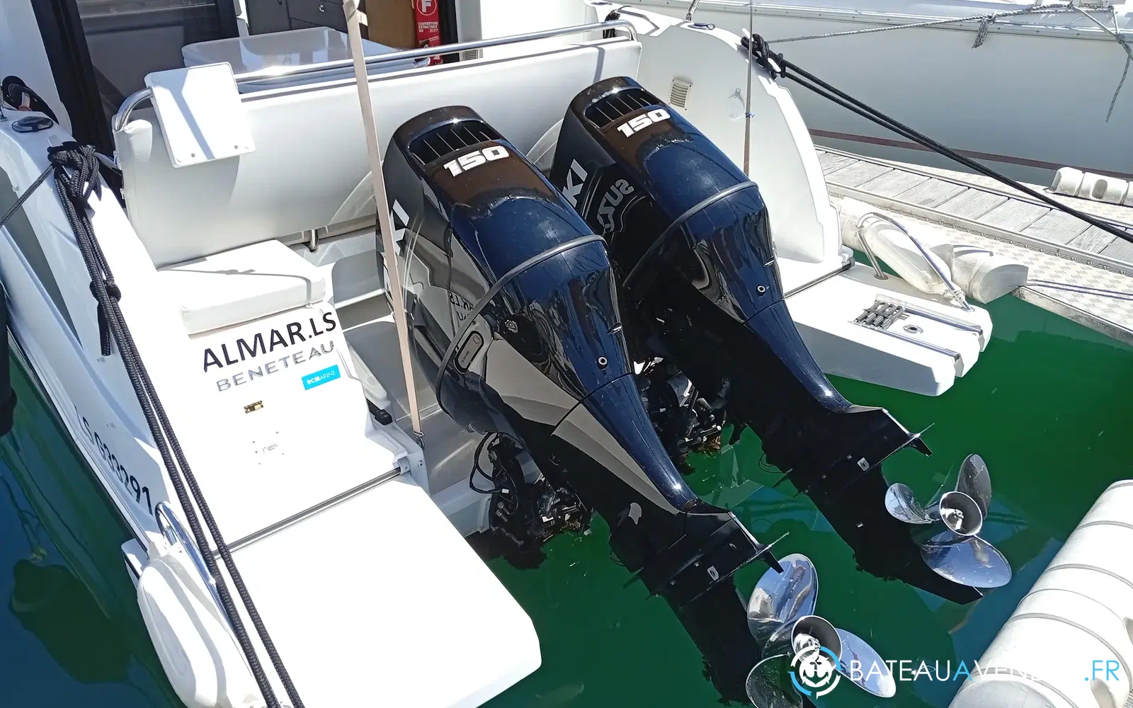 slider 17 Beneteau Antares 9 OB