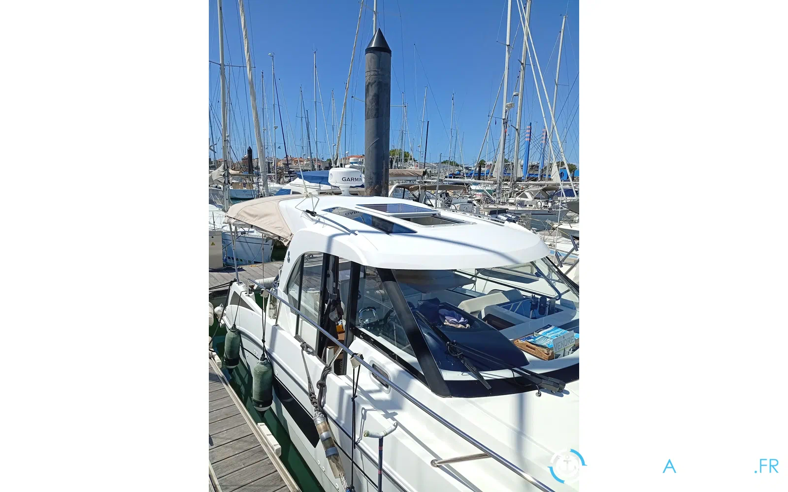 slider 20 Beneteau Antares 9 OB