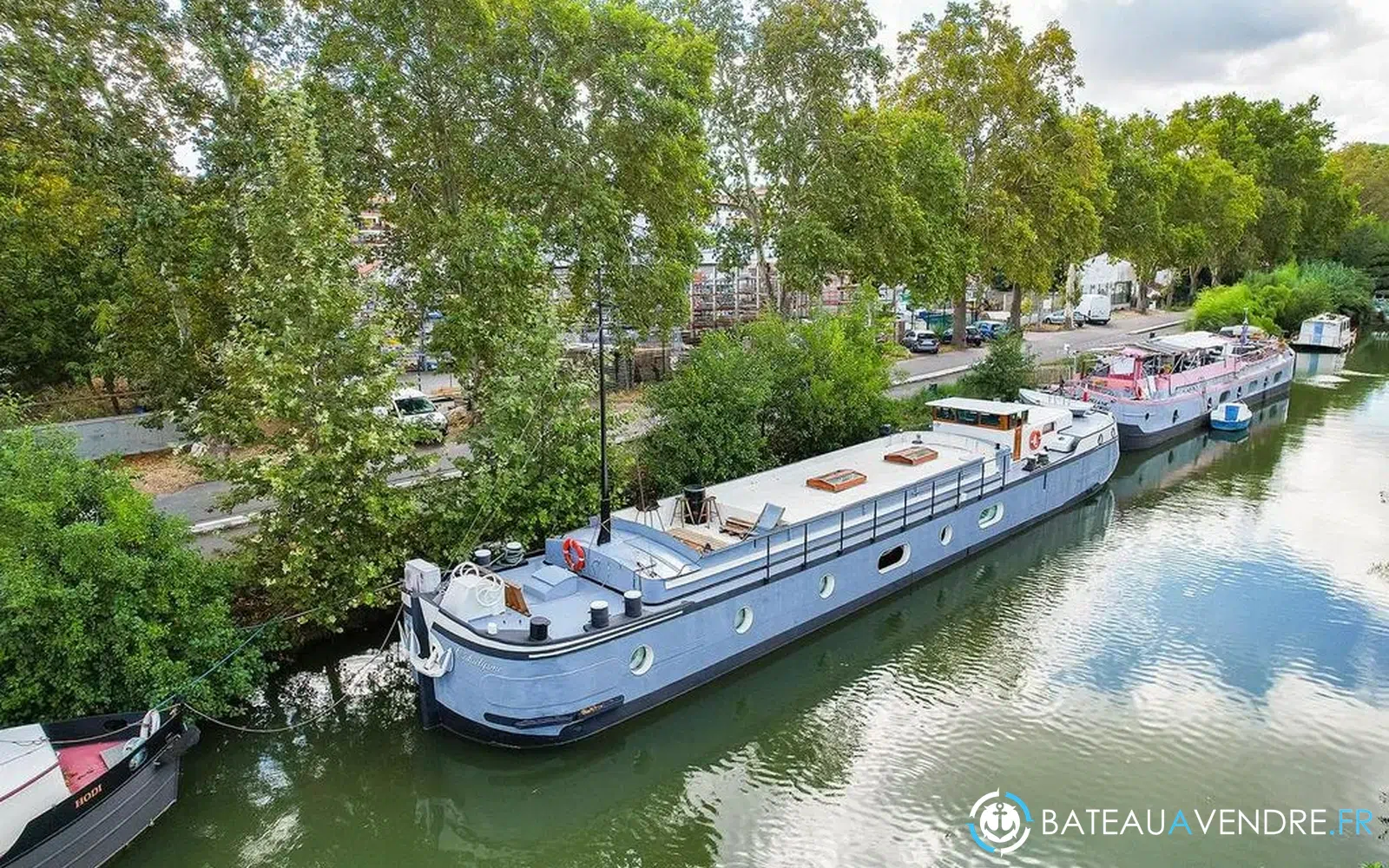 slider 1 Custom Péniche Freycinet (30 m)