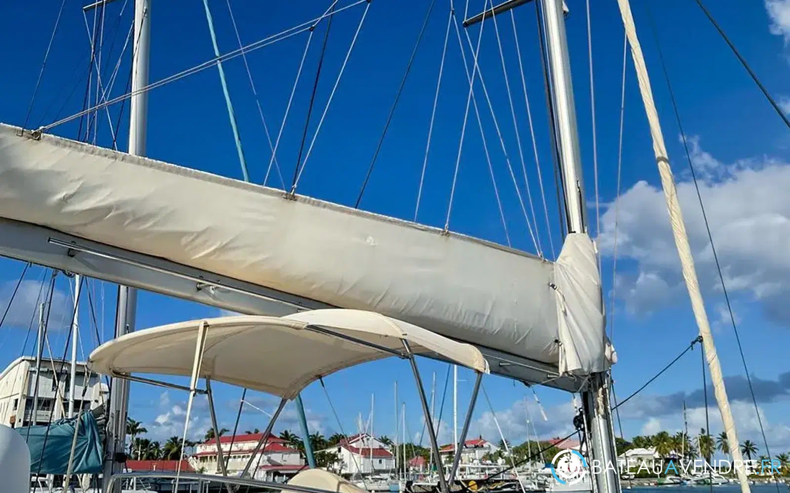 slider 13 Lagoon 440