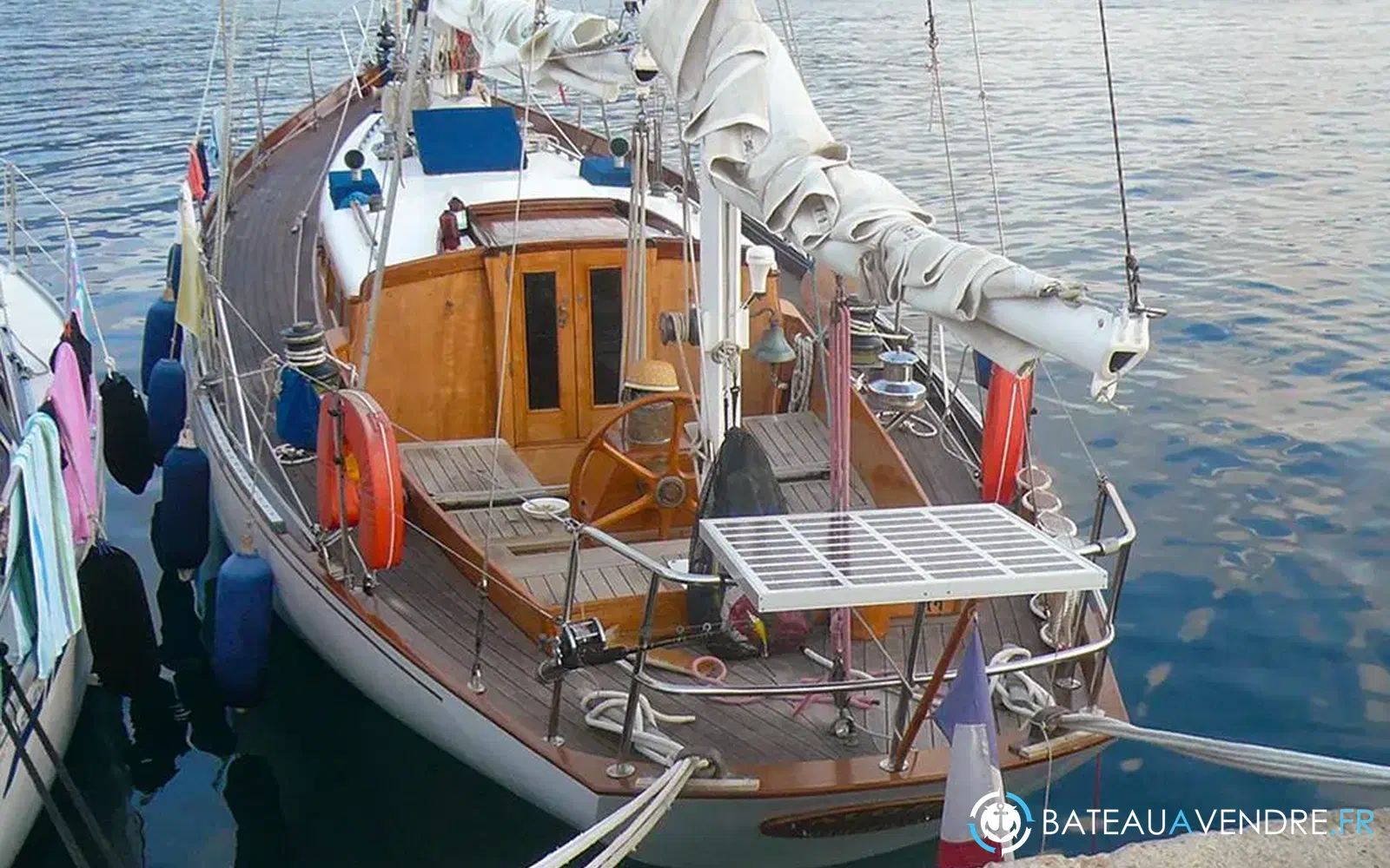 slider 6 Berthon Yachts Classique Plan Holman