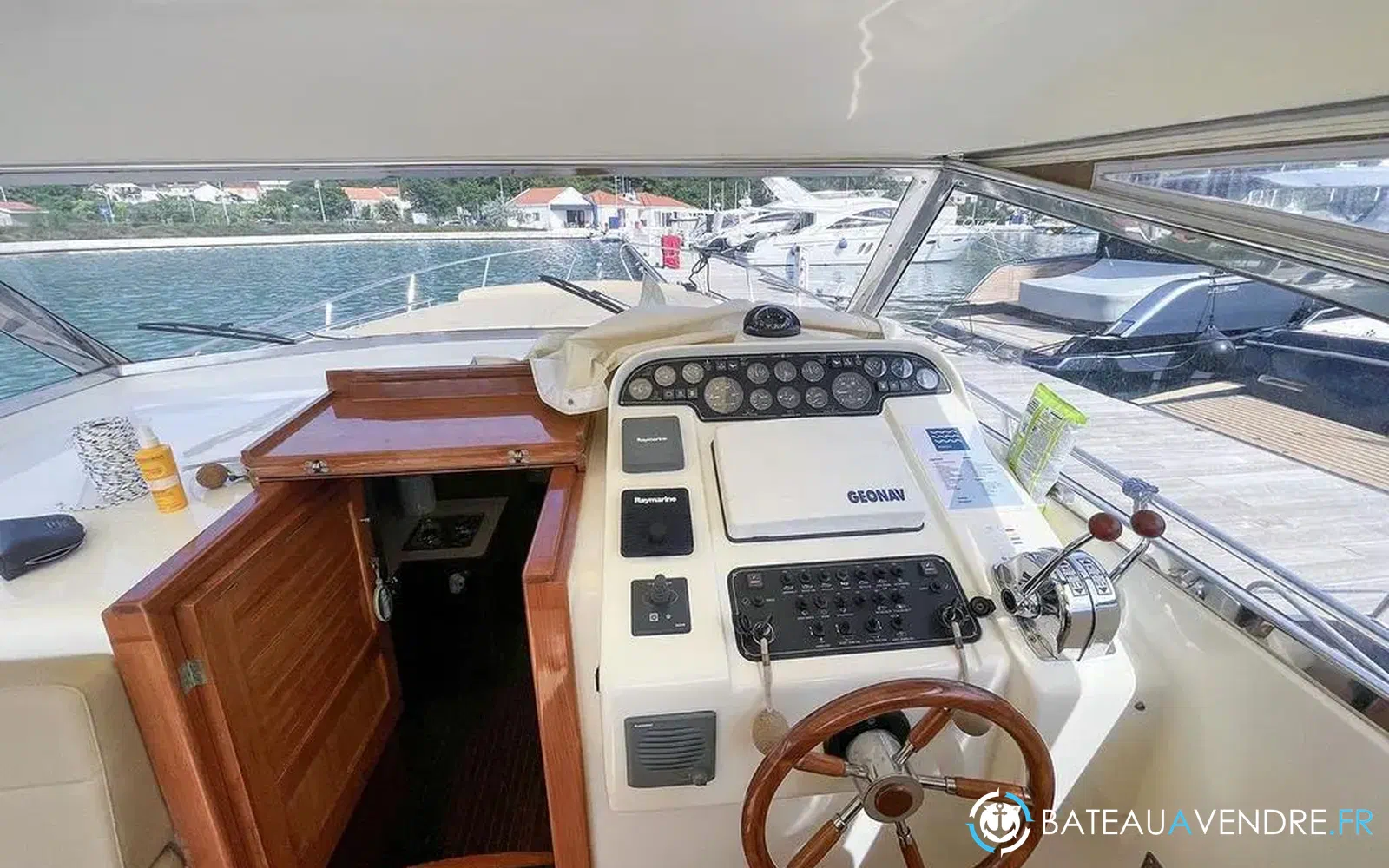 slider 6 Apreamare 38 Open