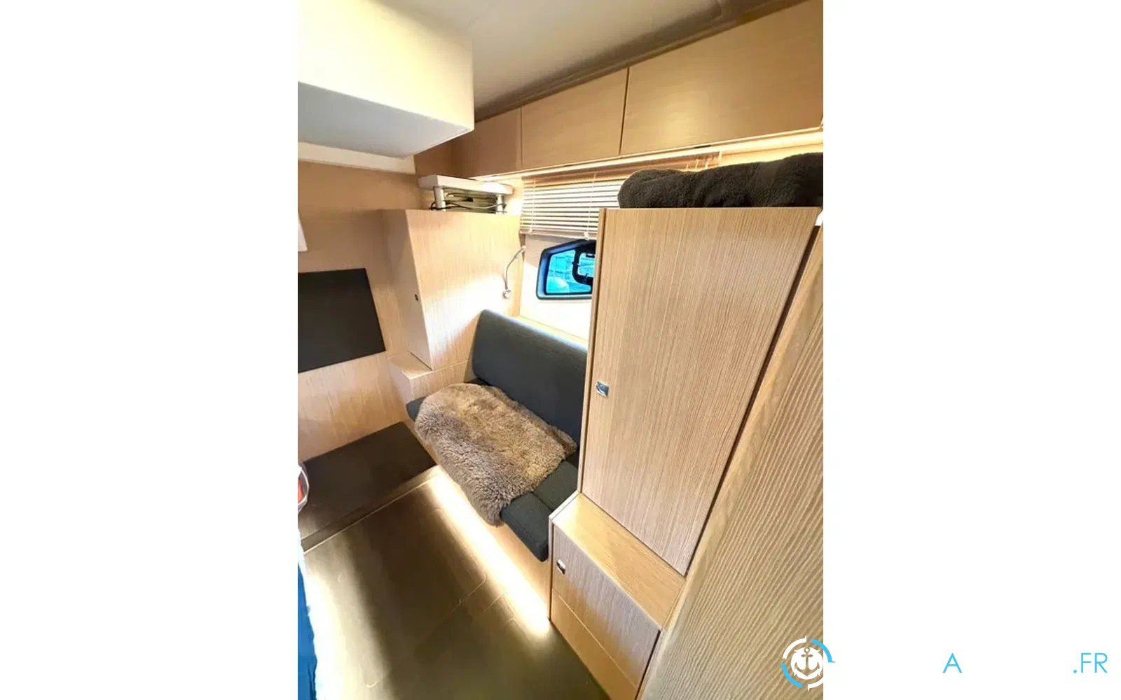 slider 16 Bavaria SR41 HT