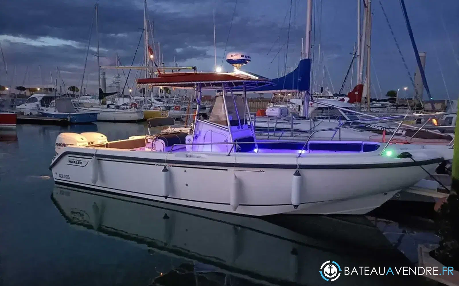slider 12 Boston Whaler 26 Outrage