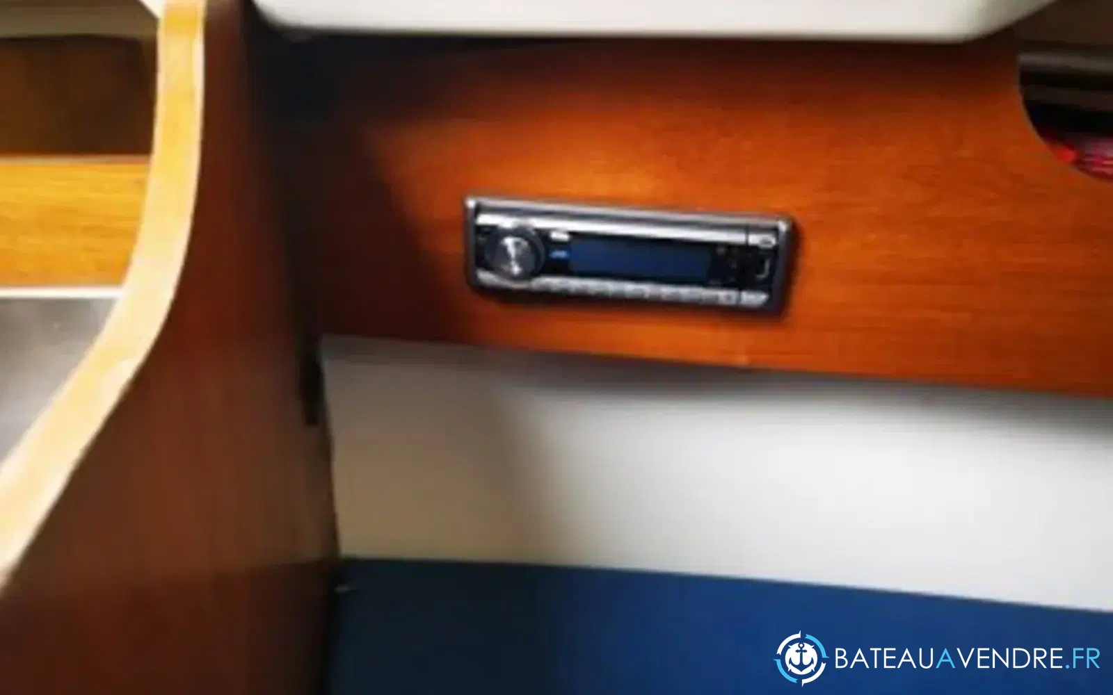 slider 18 Jeanneau Cap Camarat 755 WA