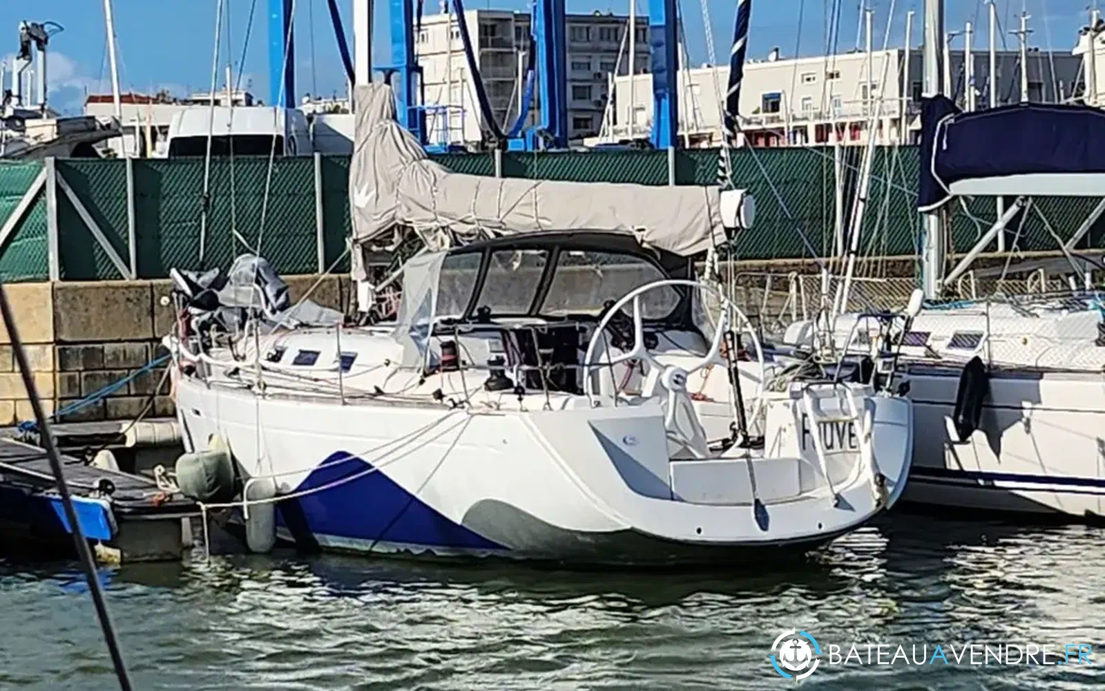 slider 36 Dufour 44