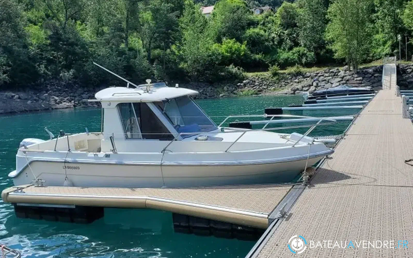 slider 0 Guymarine GM 640