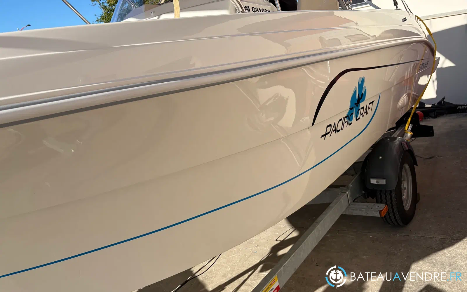 slider 1 Pacific Craft 625 Open Trendy