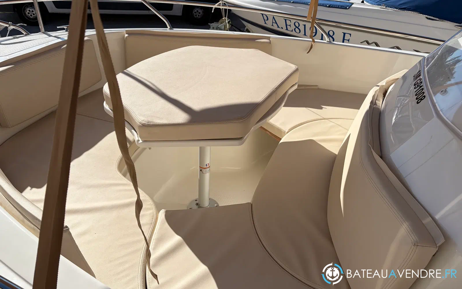 slider 4 Pacific Craft 625 Open Trendy