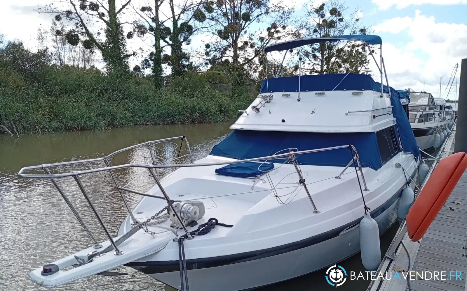 slider 0 Bayliner Trophy