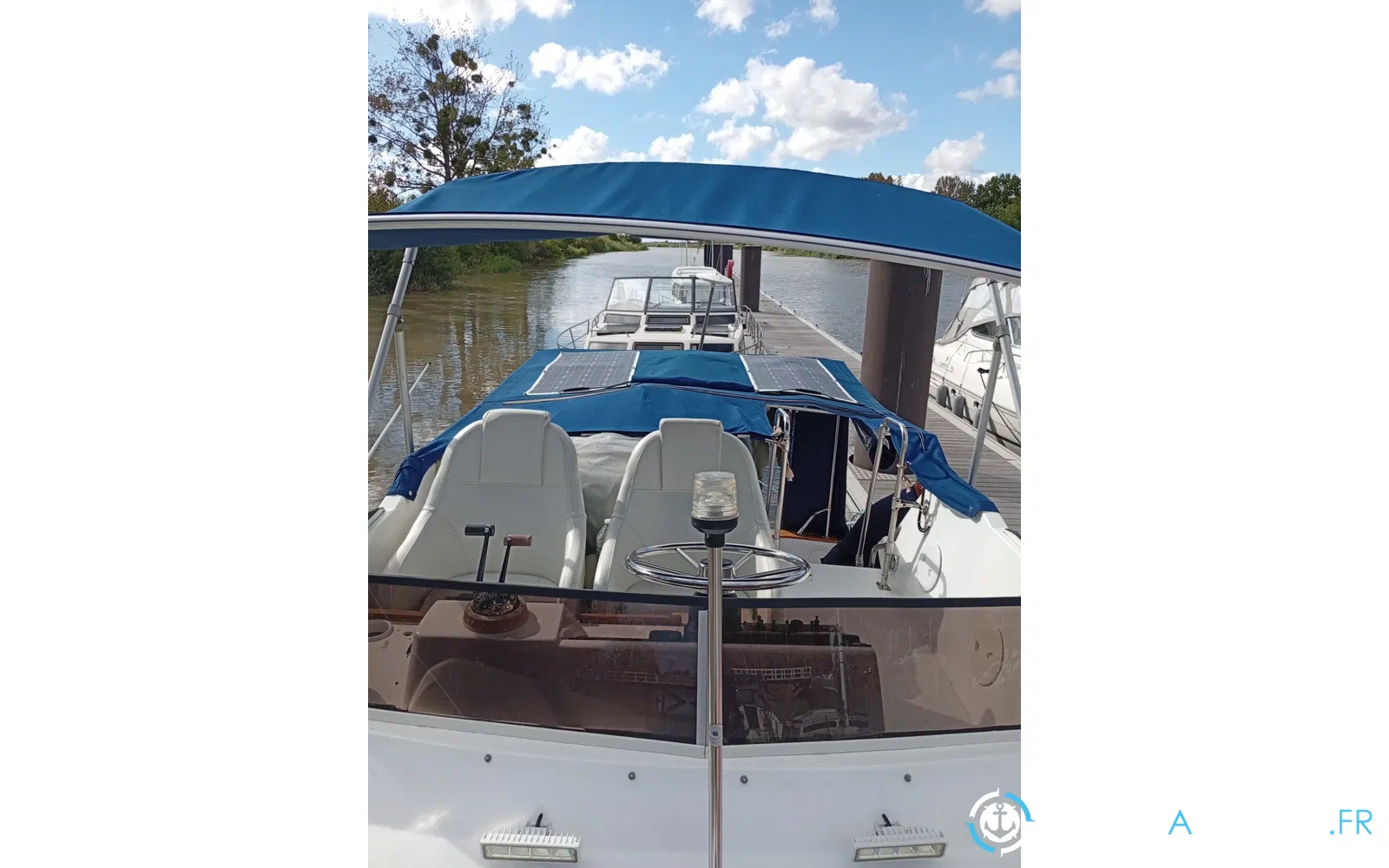 slider 10 Bayliner Trophy
