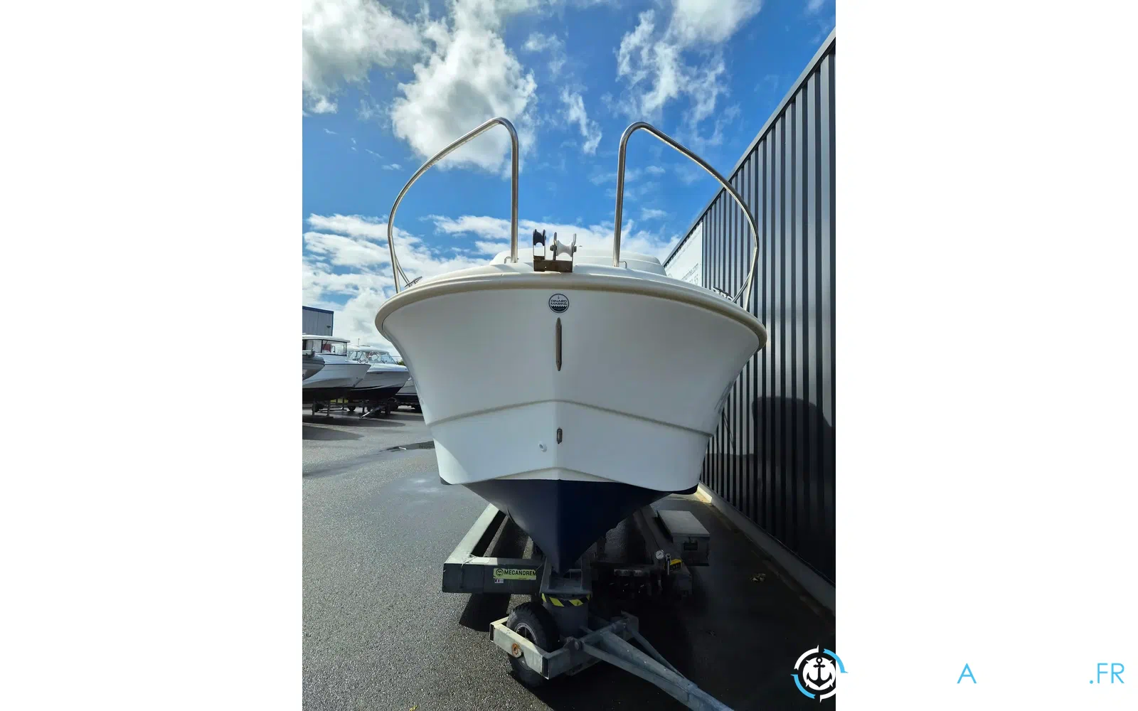 slider 1 Beneteau Antares 650 HB