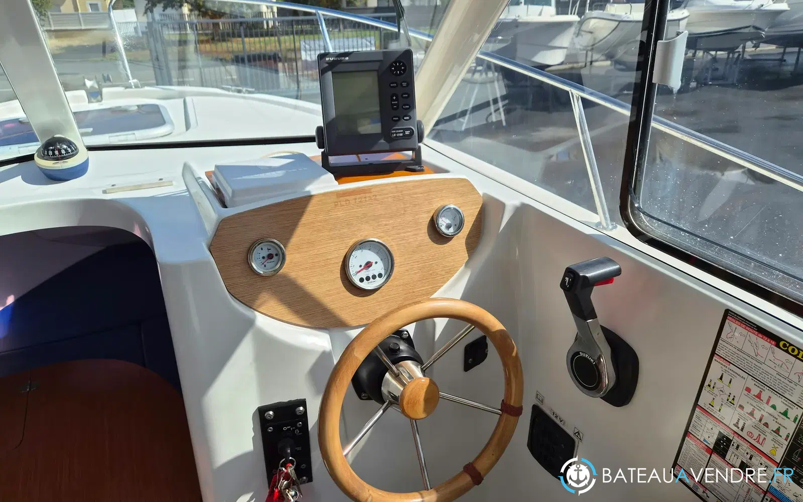 slider 7 Beneteau Antares 650 HB