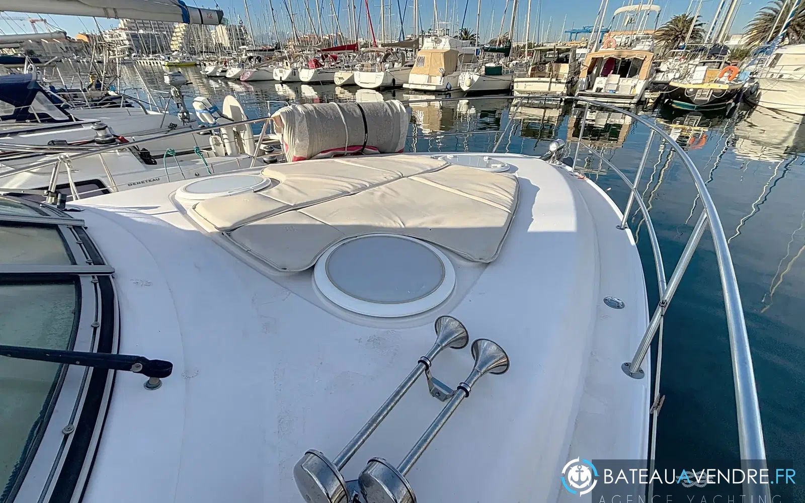 slider 15 Four Winns Vista 318