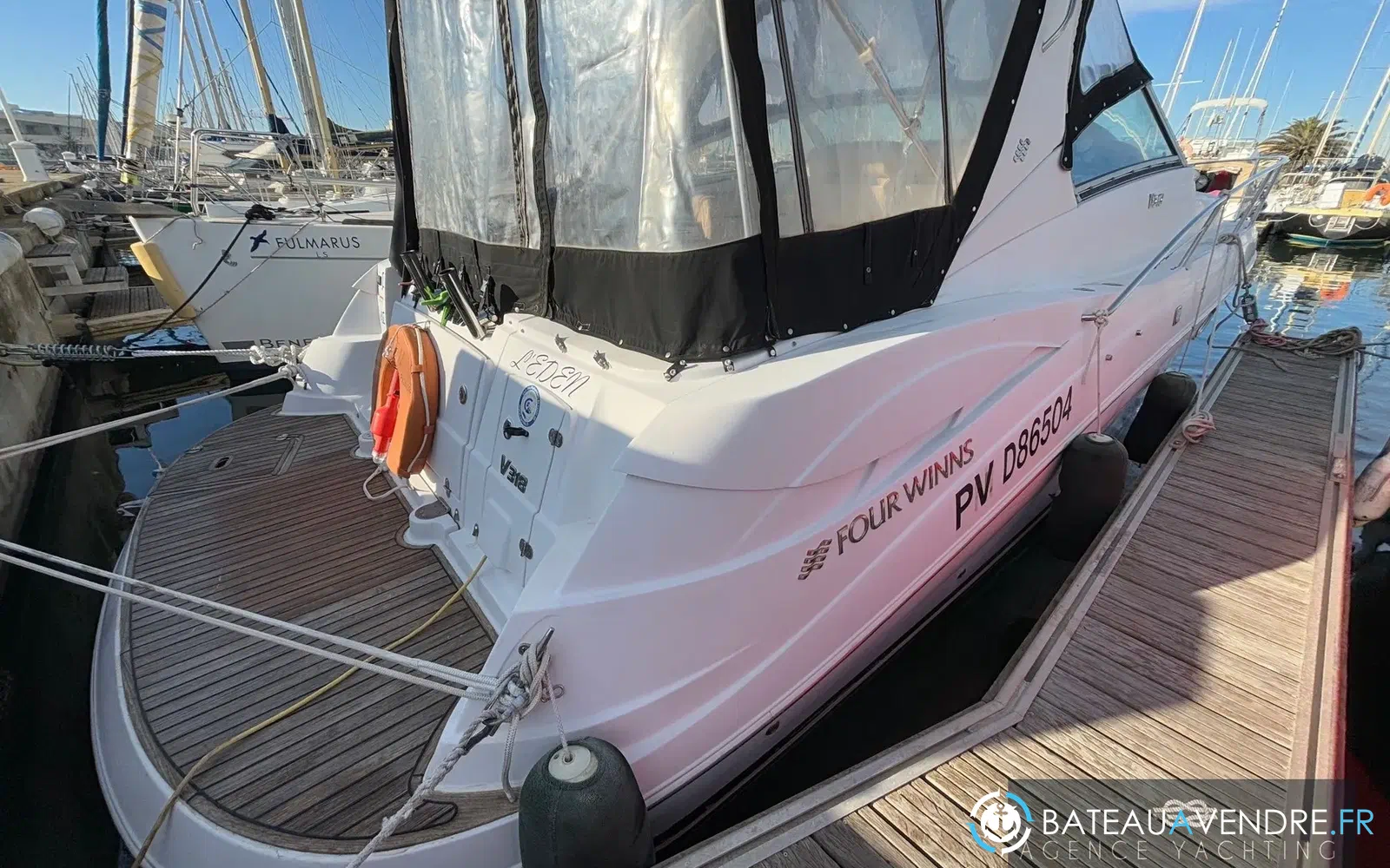 slider 17 Four Winns Vista 318