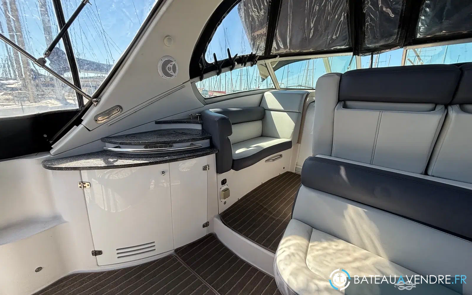 slider 23 Four Winns Vista 318