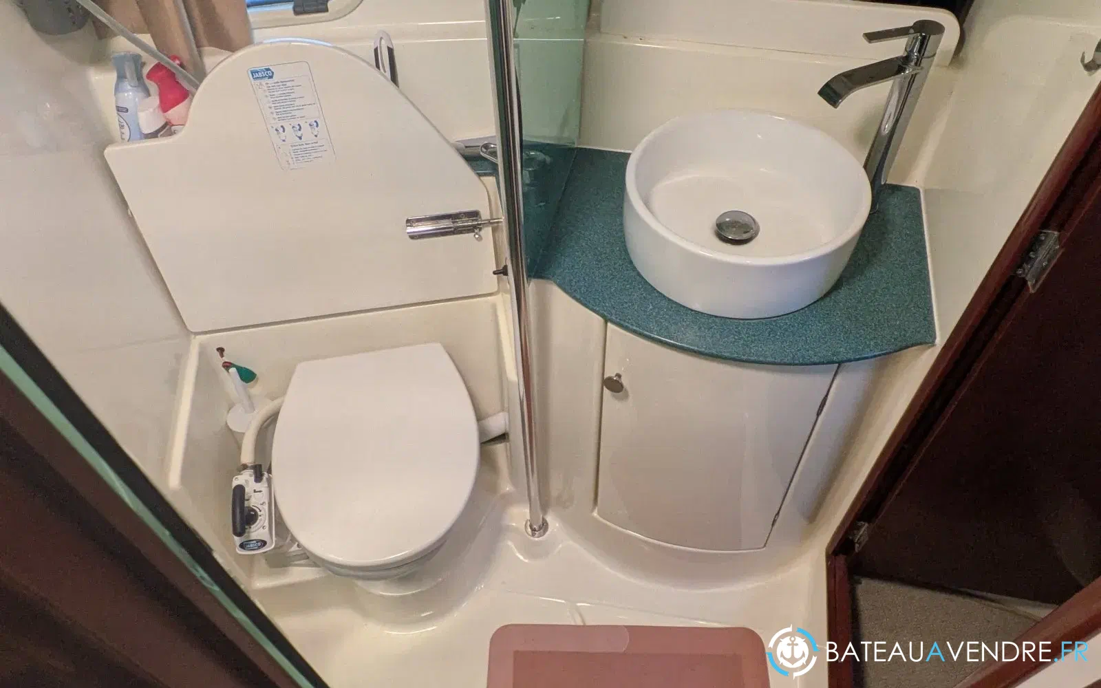 slider 16 Jeanneau Prestige 36 Fly