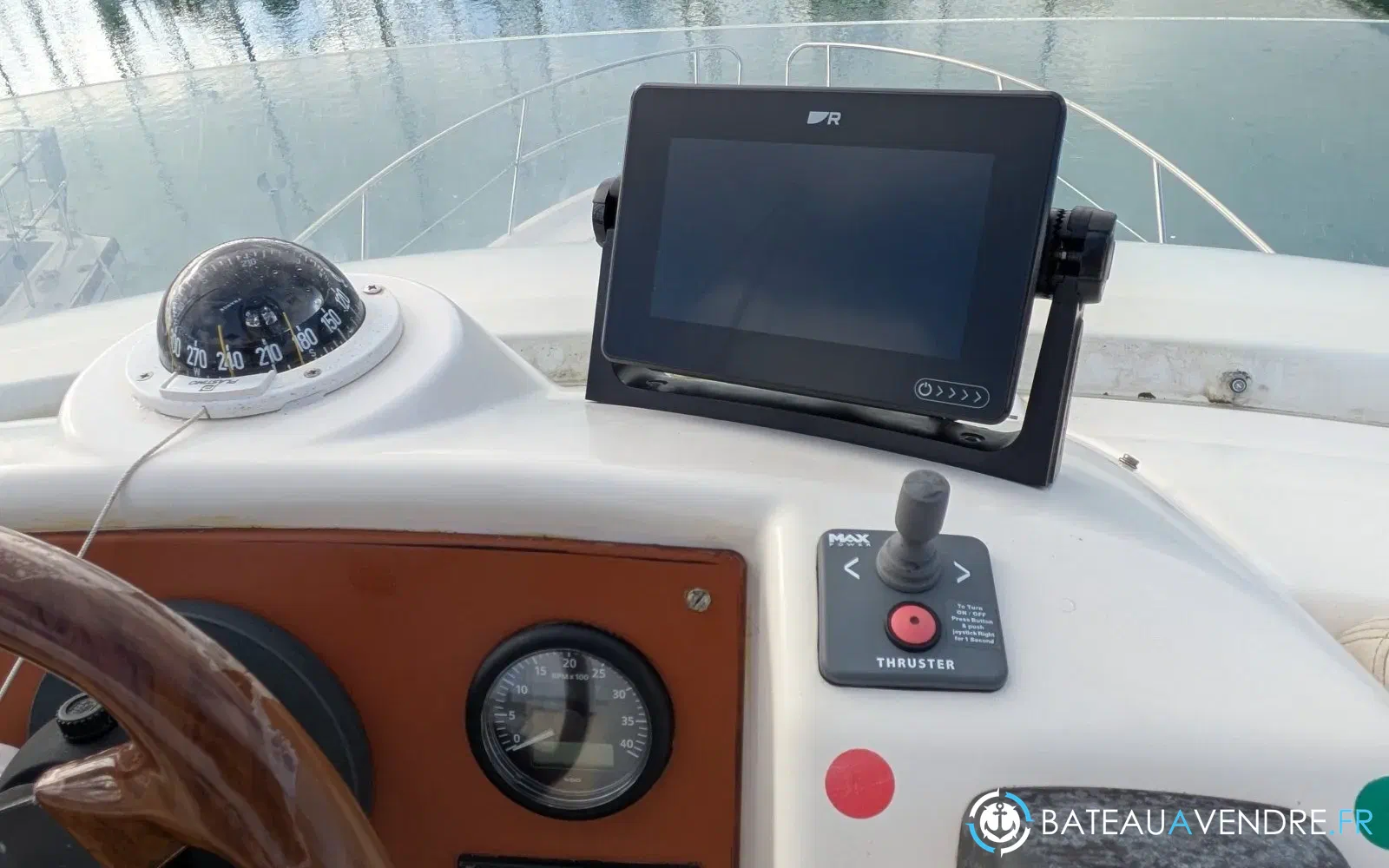 slider 19 Jeanneau Prestige 36 Fly