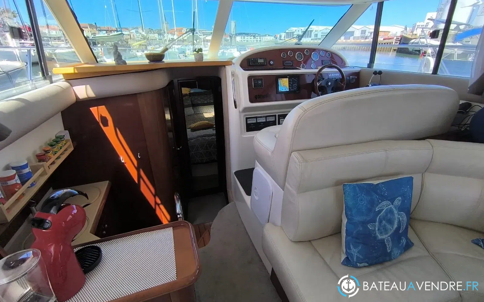 slider 2 Jeanneau Prestige 36 Fly