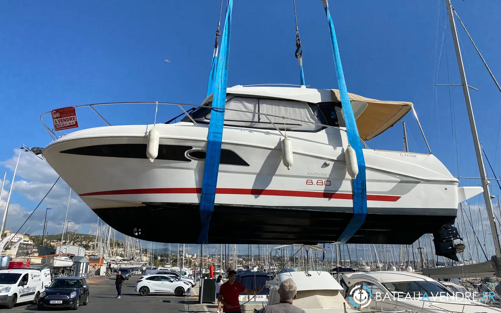 slider 29 Beneteau Antares 8.80